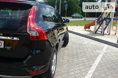 Внедорожник / Кроссовер Volvo XC60 2016 в Дубно