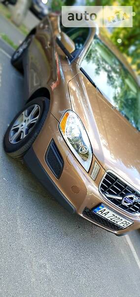 Позашляховик / Кросовер Volvo XC60 2012 в Києві