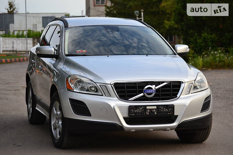 Позашляховик / Кросовер Volvo XC60 2011 в Луцьку