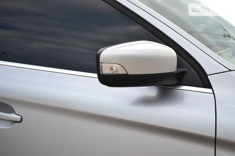 Позашляховик / Кросовер Volvo XC60 2011 в Луцьку