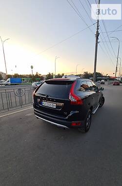 Внедорожник / Кроссовер Volvo XC60 2009 в Киеве