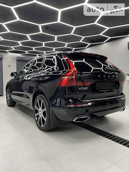 Внедорожник / Кроссовер Volvo XC60 2019 в Днепре фото 6 Внедорожник / Кроссовер Volvo XC60 2019 в Днепре