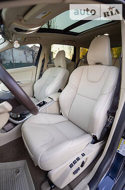 Volvo XC60 t6