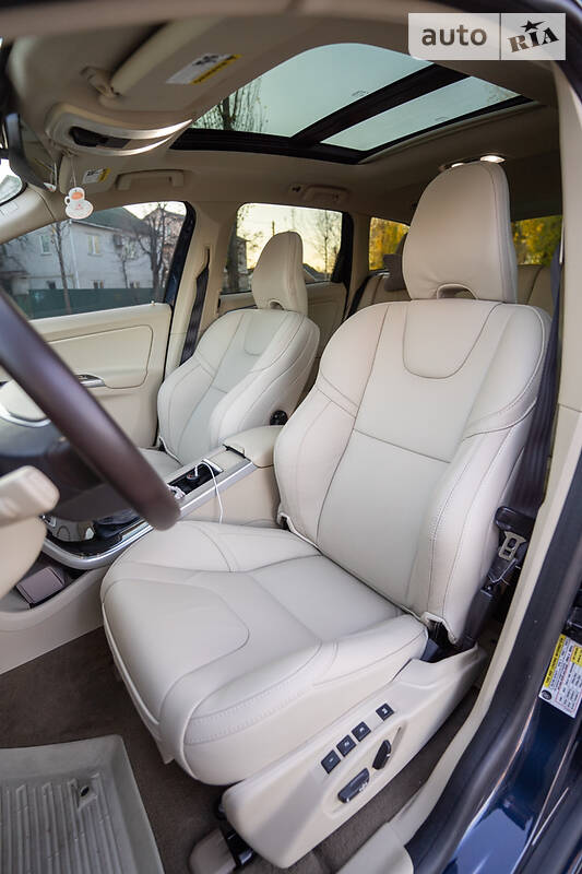 Volvo XC60 t6