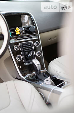Volvo XC60 t6