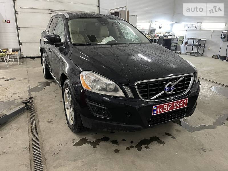 Внедорожник / Кроссовер Volvo XC60 2010 в Львове