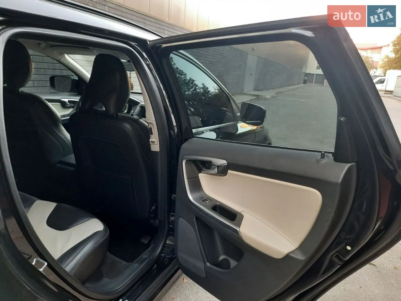 2014 Volvo XC60 - мініатюра 4
