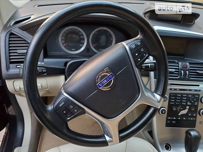 Позашляховик / Кросовер Volvo XC60 2010 в Бродах