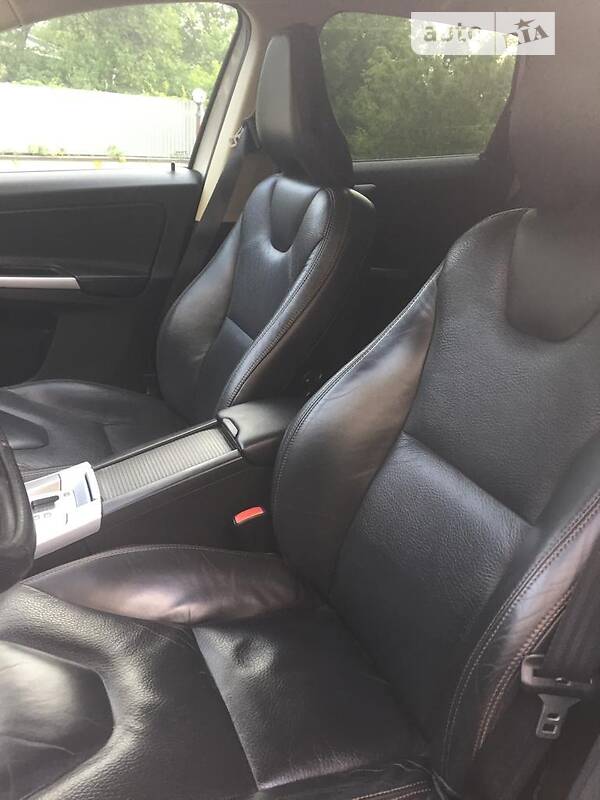 Внедорожник / Кроссовер Volvo XC60 2010 в Чернигове фото 6 Внедорожник / Кроссовер Volvo XC60 2010 в Чернигове