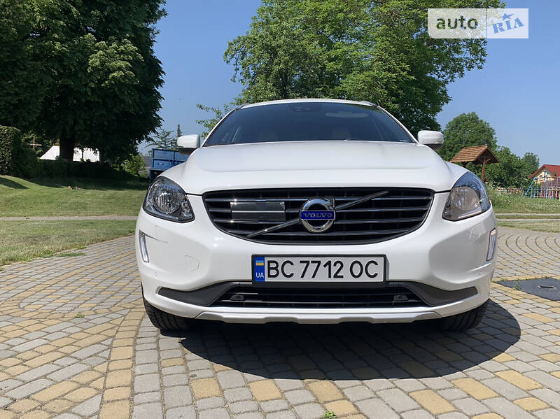 Позашляховик / Кросовер Volvo XC60 2015 в Львові