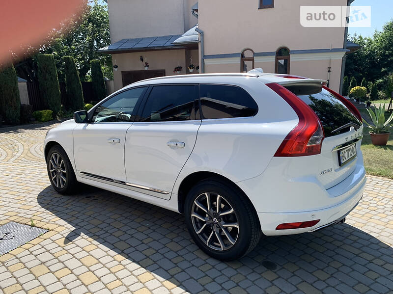 Позашляховик / Кросовер Volvo XC60 2015 в Львові