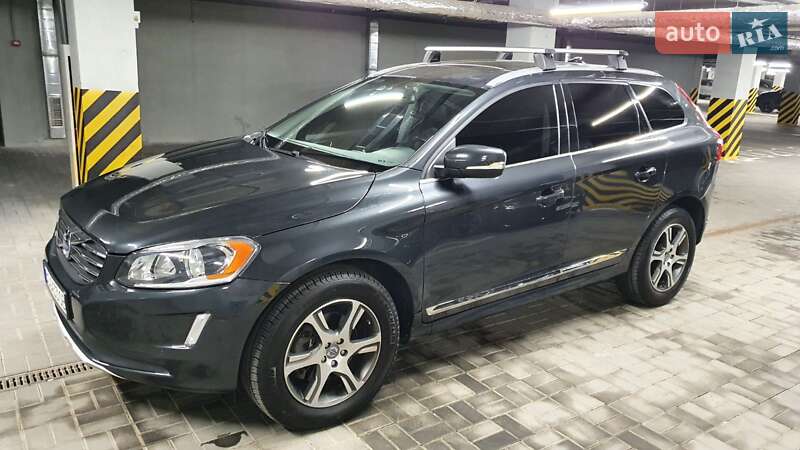 Внедорожник / Кроссовер Volvo XC60 2013 в 