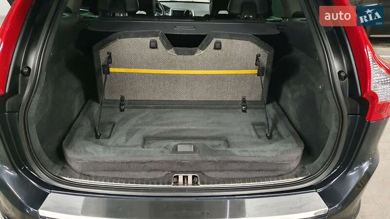 Внедорожник / Кроссовер Volvo XC60 2013 в Львове