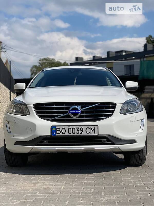 Внедорожник / Кроссовер Volvo XC60 2015 в Тернополе