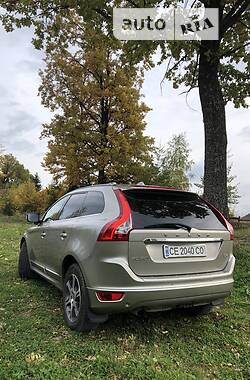 Позашляховик / Кросовер Volvo XC60 2011 в Чернівцях