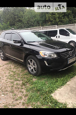 Внедорожник / Кроссовер Volvo XC60 2014 в Знаменке