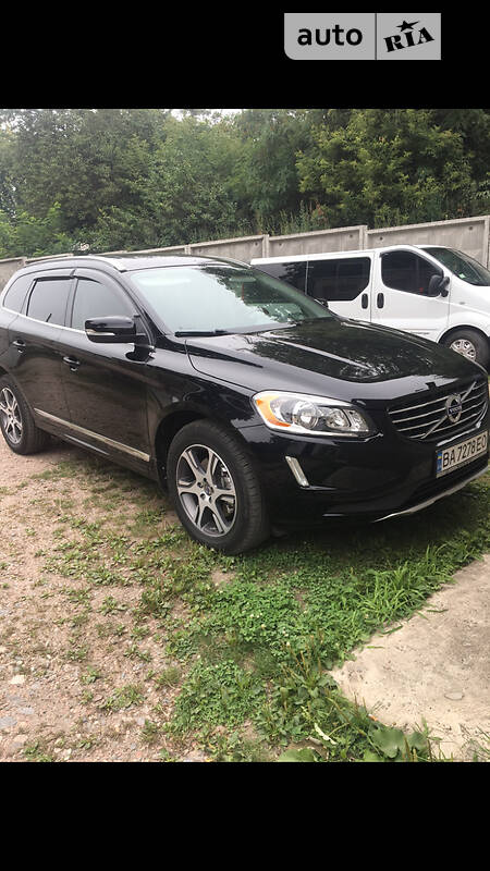 Внедорожник / Кроссовер Volvo XC60 2014 в Знаменке