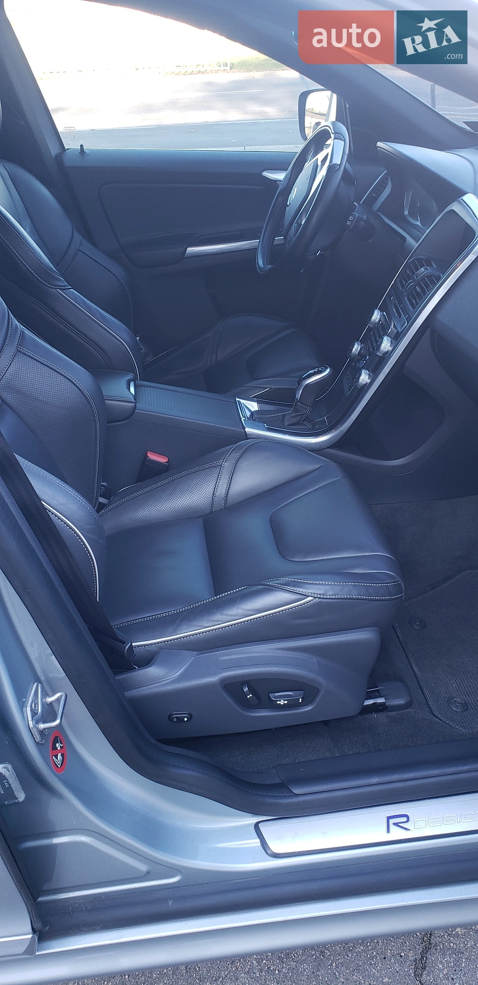 2016 Volvo XC60 - мініатюра 16