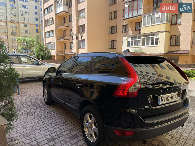 Внедорожник / Кроссовер Volvo XC60 2011 в Ивано-Франковске фото 9 Внедорожник / Кроссовер Volvo XC60 2011 в Ивано-Франковске