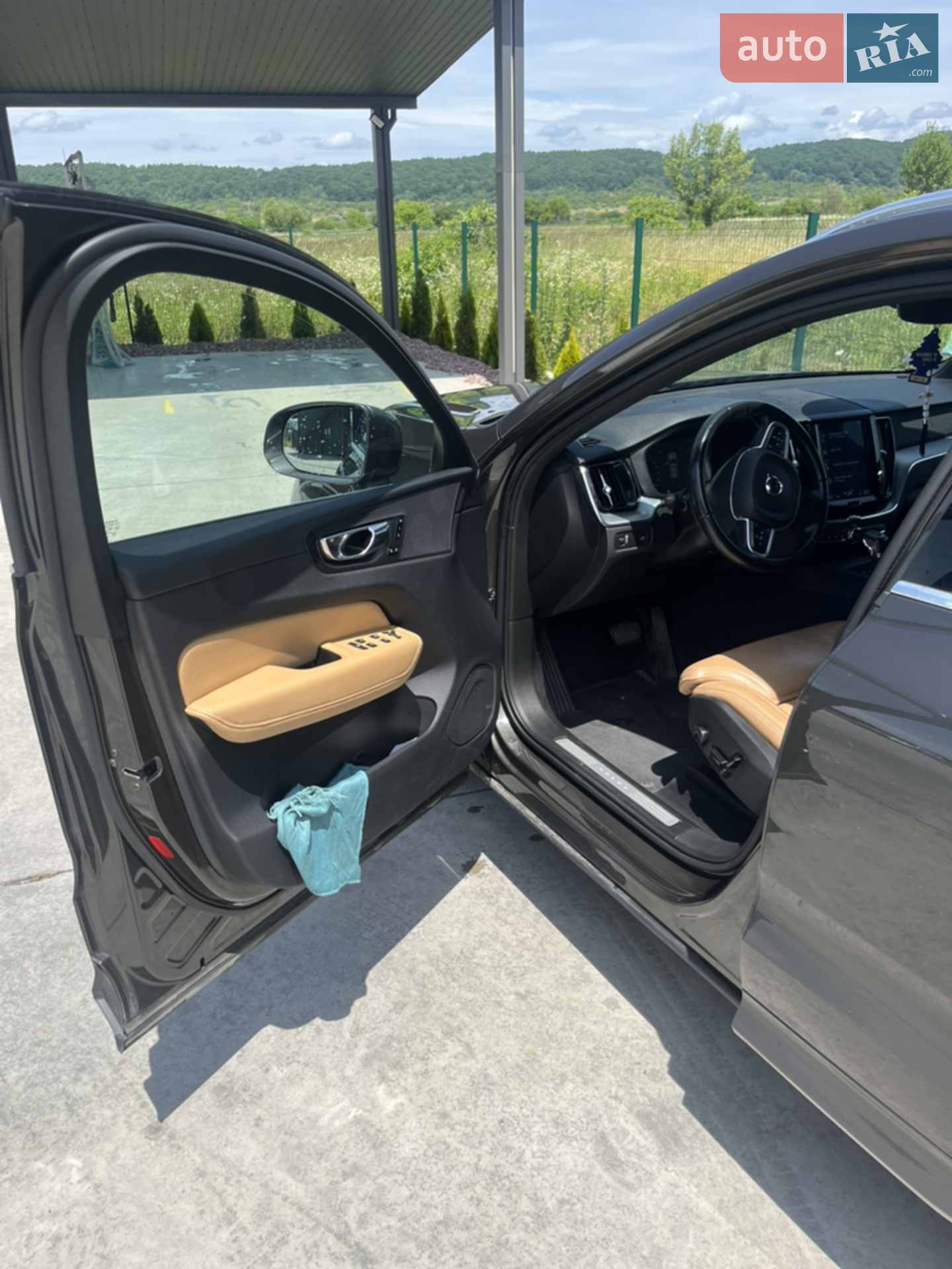 2018 Volvo XC60 - мініатюра 14
