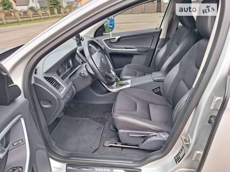Позашляховик / Кросовер Volvo XC60 2016 в Костопілі