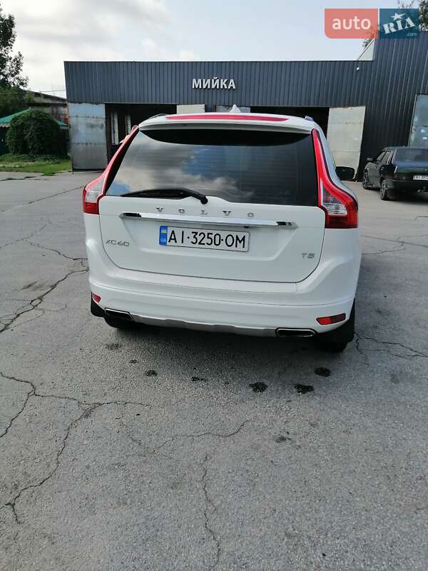 Внедорожник / Кроссовер Volvo XC60 2017 в Белой Церкви