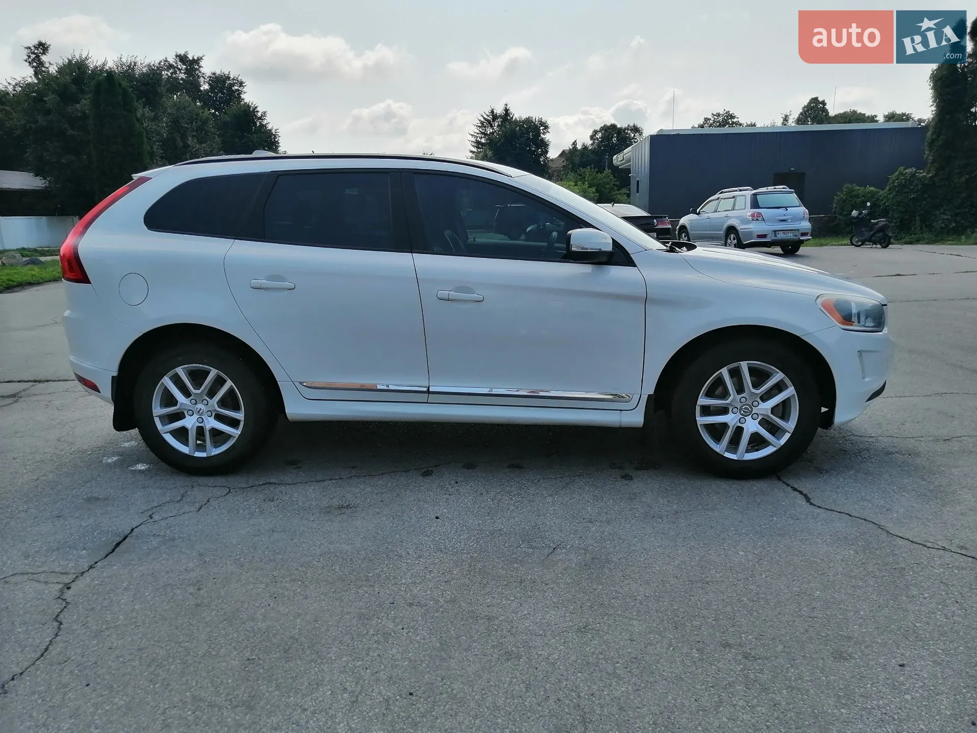2017 Volvo XC60 - мініатюра 2