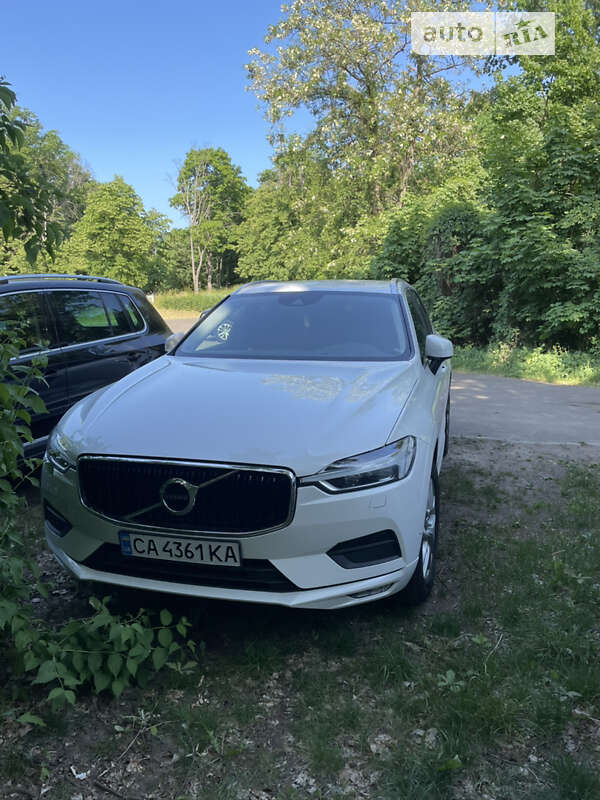 Внедорожник / Кроссовер Volvo XC60 2020 в Черкассах