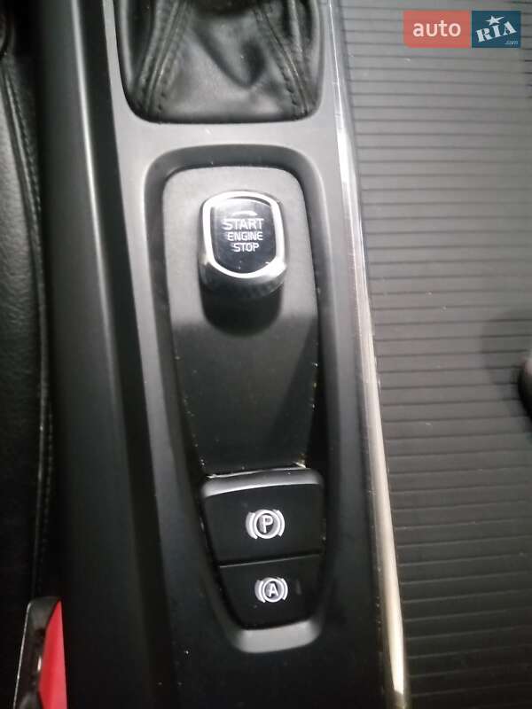 Внедорожник / Кроссовер Volvo XC60 2018 в Днепре