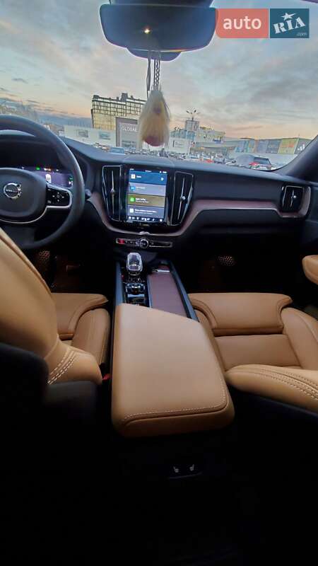 Внедорожник / Кроссовер Volvo XC60 2023 в Житомире