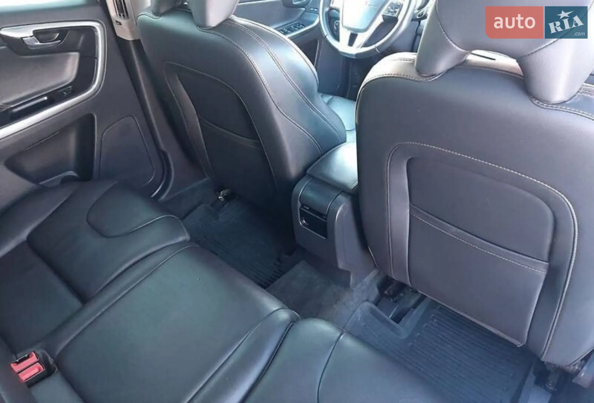 2016 Volvo XC60 - мініатюра 13