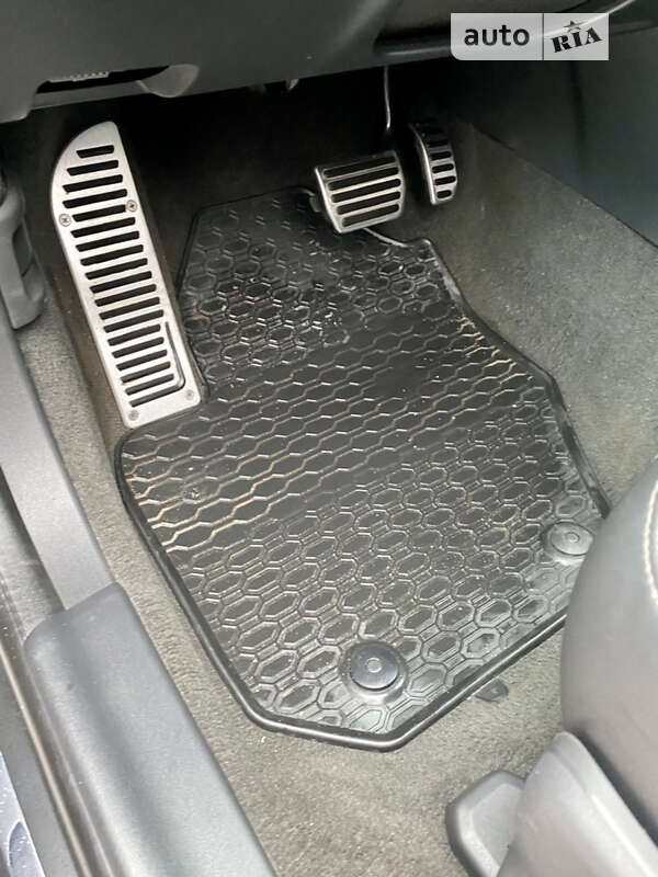 Внедорожник / Кроссовер Volvo XC60 2014 в Киеве