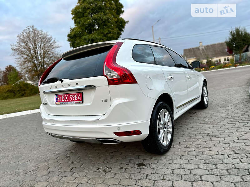Внедорожник / Кроссовер Volvo XC60 2016 в Ровно