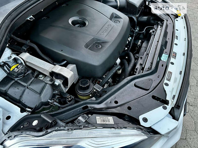 Внедорожник / Кроссовер Volvo XC60 2016 в Ровно