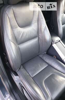 Внедорожник / Кроссовер Volvo XC60 2013 в 