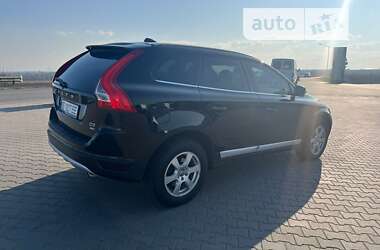 Внедорожник / Кроссовер Volvo XC60 2012 в Черновцах