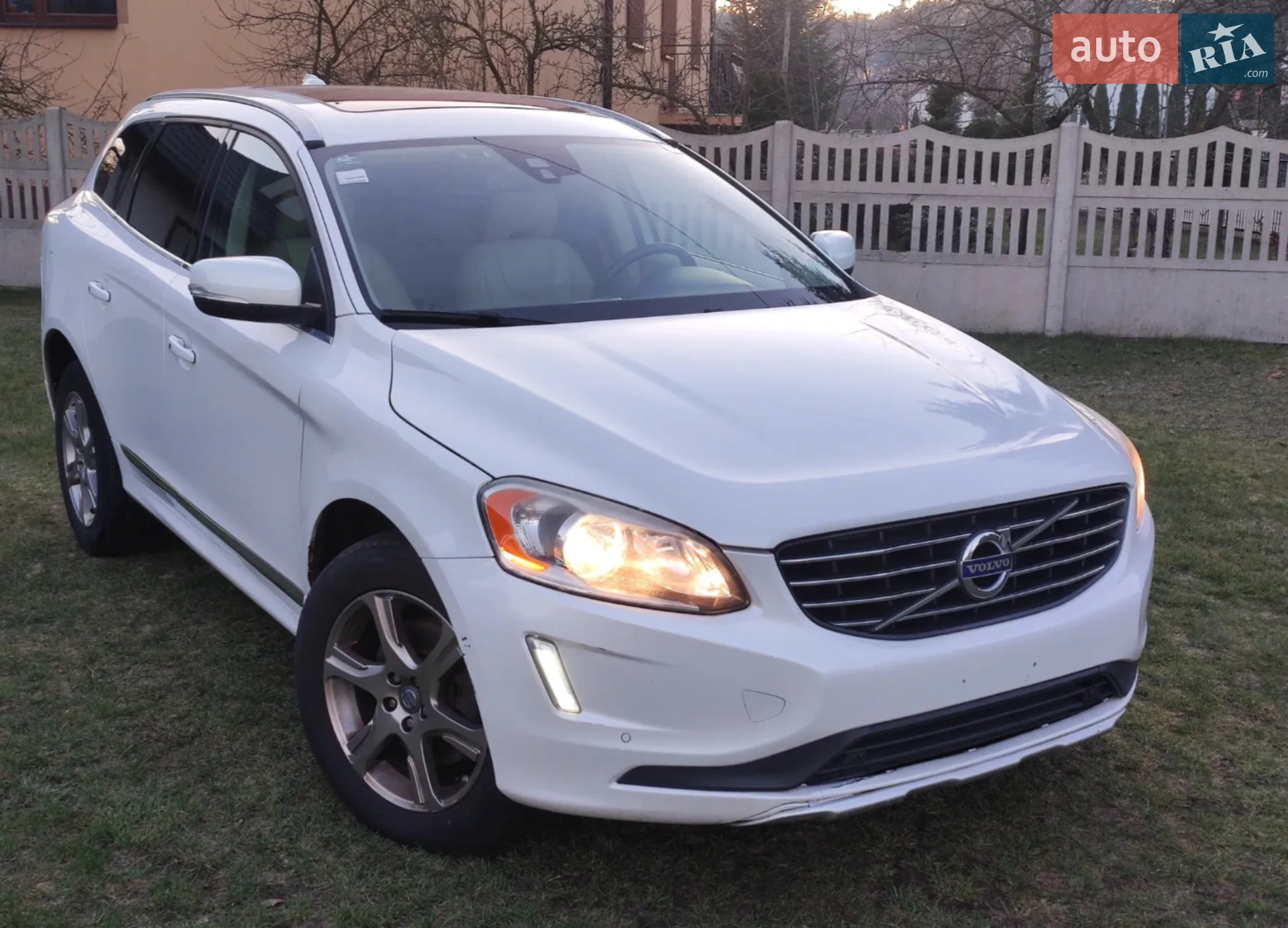 2014 Volvo XC60 - фото 1