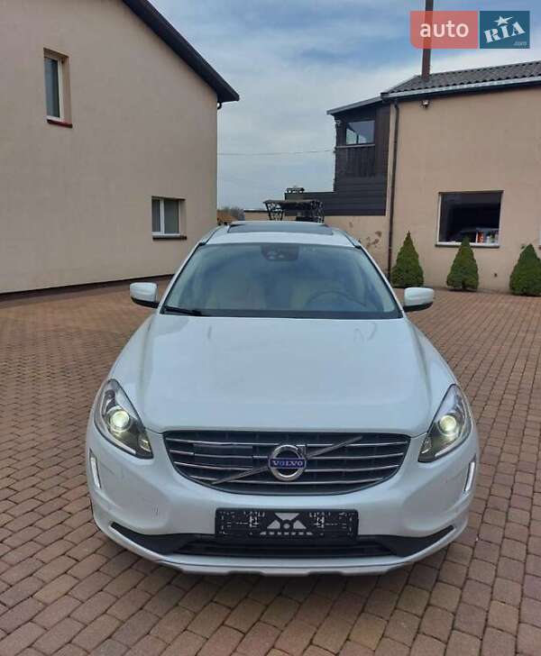 Внедорожник / Кроссовер Volvo XC60 2016 в Львове