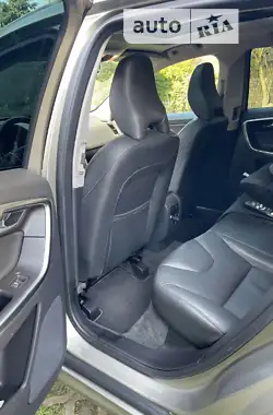 Volvo XC60 2016
