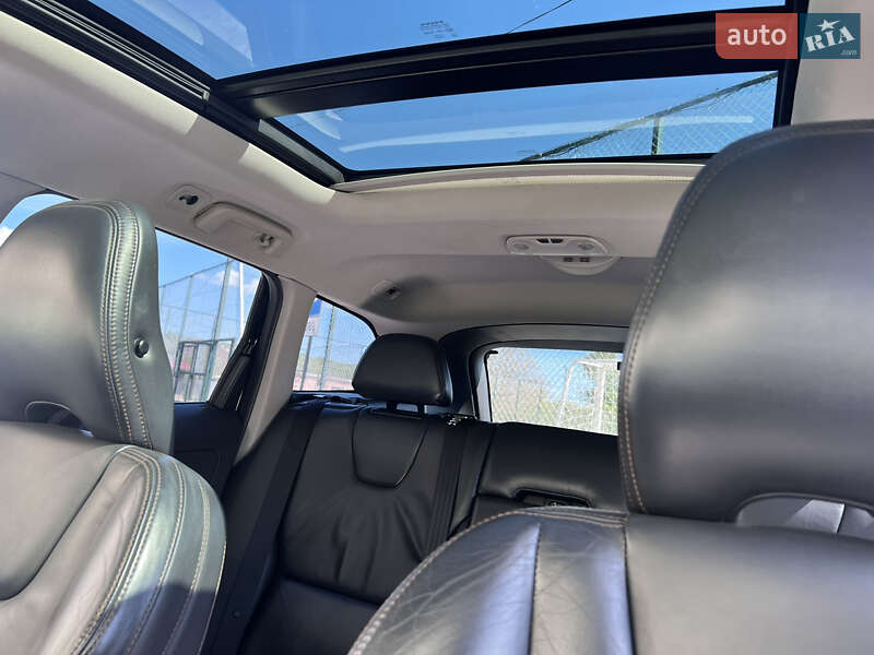 Внедорожник / Кроссовер Volvo XC60 2013 в Львове фото 27 Внедорожник / Кроссовер Volvo XC60 2013 в Львове