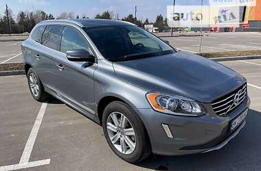 Внедорожник / Кроссовер Volvo XC60 2017 в Львове