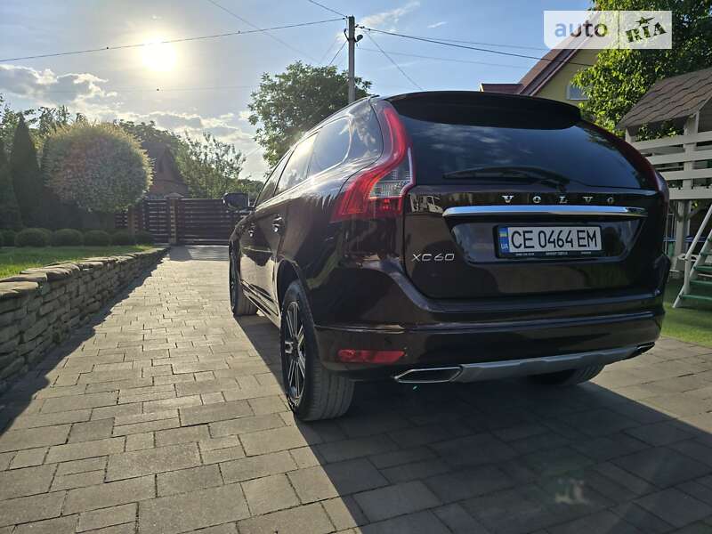 Внедорожник / Кроссовер Volvo XC60 2017 в Черновцах