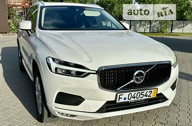 Внедорожник / Кроссовер Volvo XC60 2018 в Черновцах