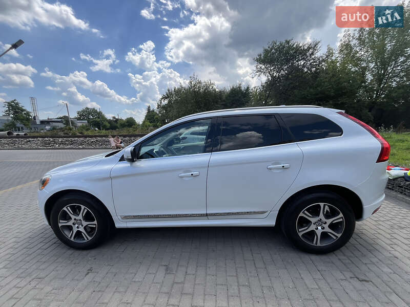 Внедорожник / Кроссовер Volvo XC60 2014 в Ивано-Франковске