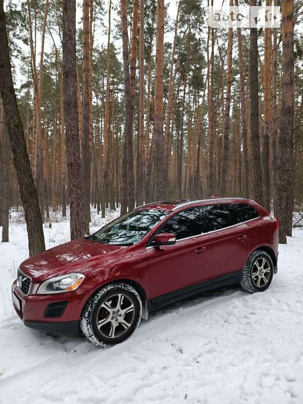 Позашляховик / Кросовер Volvo XC60 2012 в Ірпені