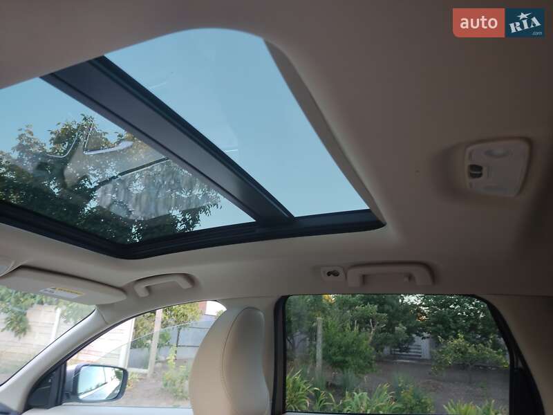 Внедорожник / Кроссовер Volvo XC60 2014 в Николаеве