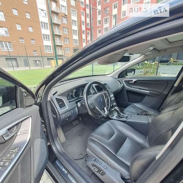 Позашляховик / Кросовер Volvo XC60 2016 в Івано-Франківську фото 18 Позашляховик / Кросовер Volvo XC60 2016 в Івано-Франківську
