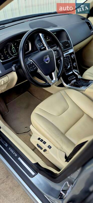 Внедорожник / Кроссовер Volvo XC60 2014 в Андрушевке