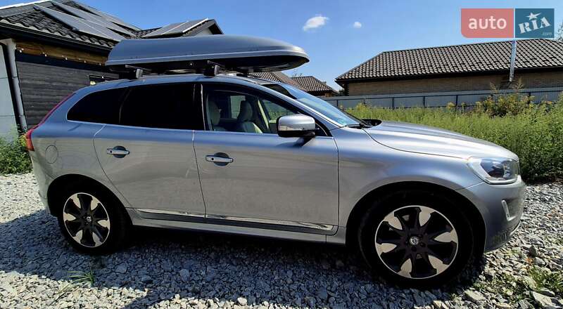 Внедорожник / Кроссовер Volvo XC60 2014 в Андрушевке