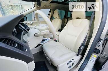 Внедорожник / Кроссовер Volvo XC60 2012 в Киеве